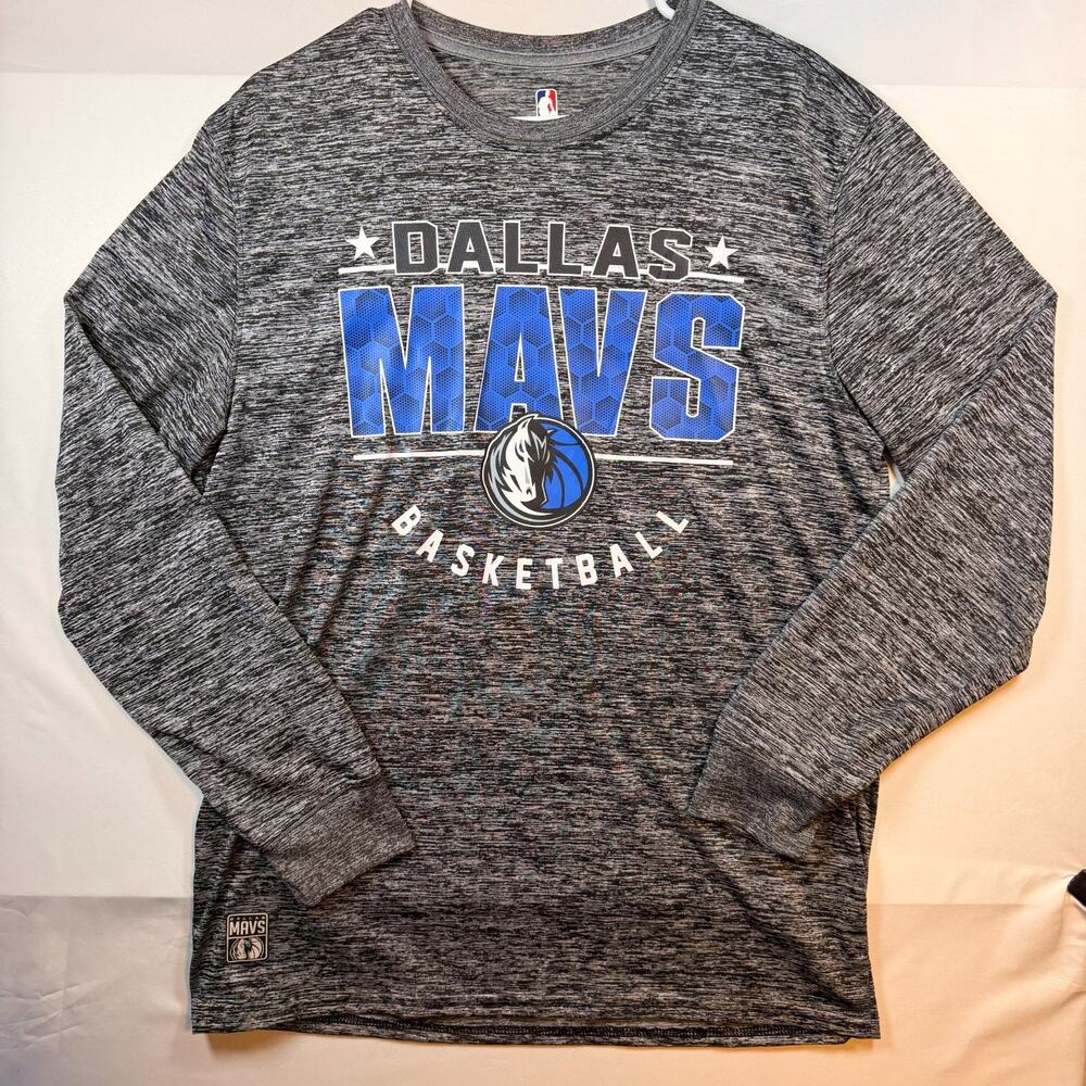Tailgate NBA Dallas Mavericks Basketball Long Sleeve Shirt Mens Size Small